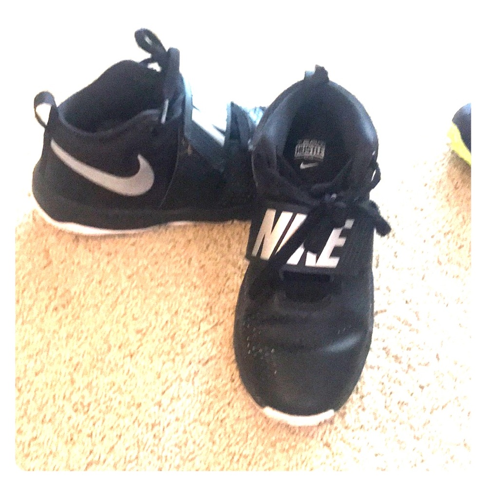 Nike kids shoes